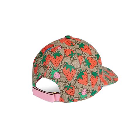 gucci casquette fraise|casquette Gucci en rose.